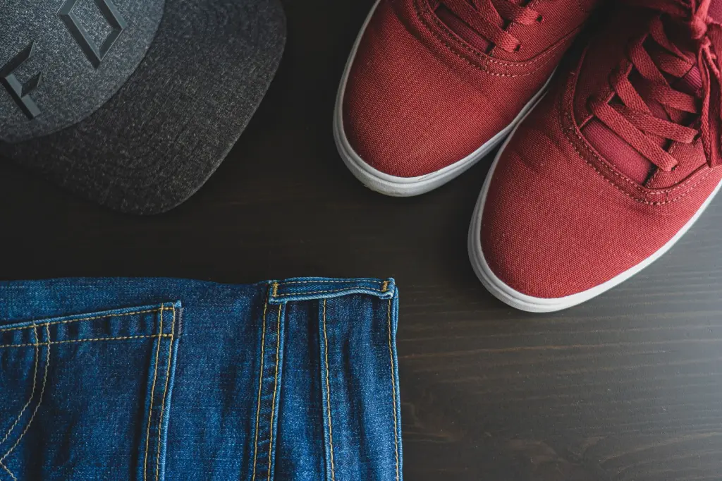 2024年企业文化诊断工具对比：如何选择适合企业的领导力发展方案